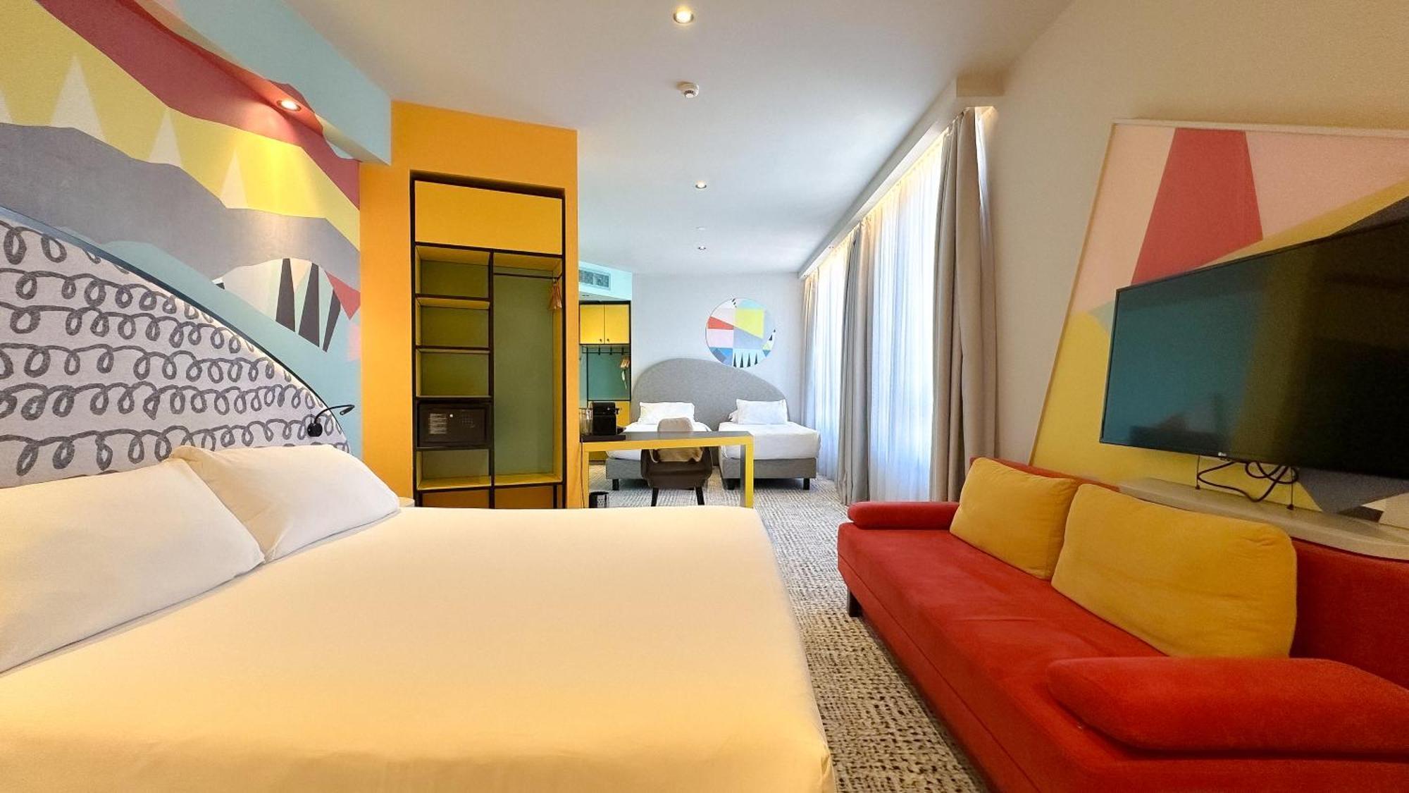 Ibis Styles Tbilisi Center Hotel Exterior photo