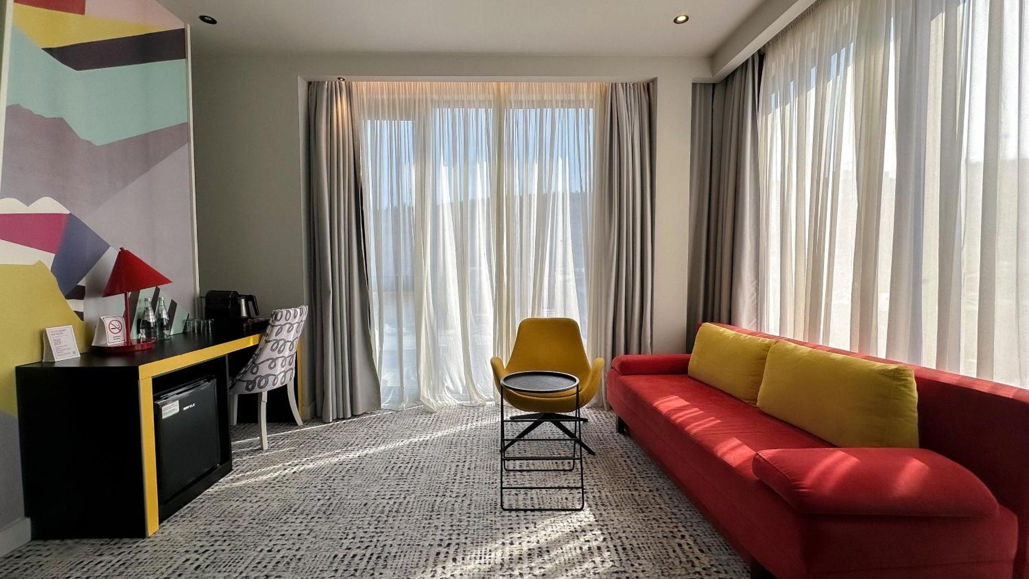 Ibis Styles Tbilisi Center Hotel Exterior photo