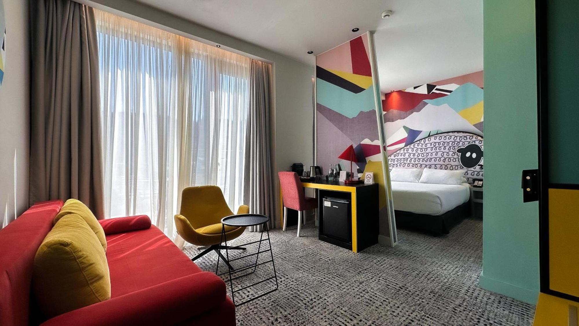 Ibis Styles Tbilisi Center Hotel Exterior photo
