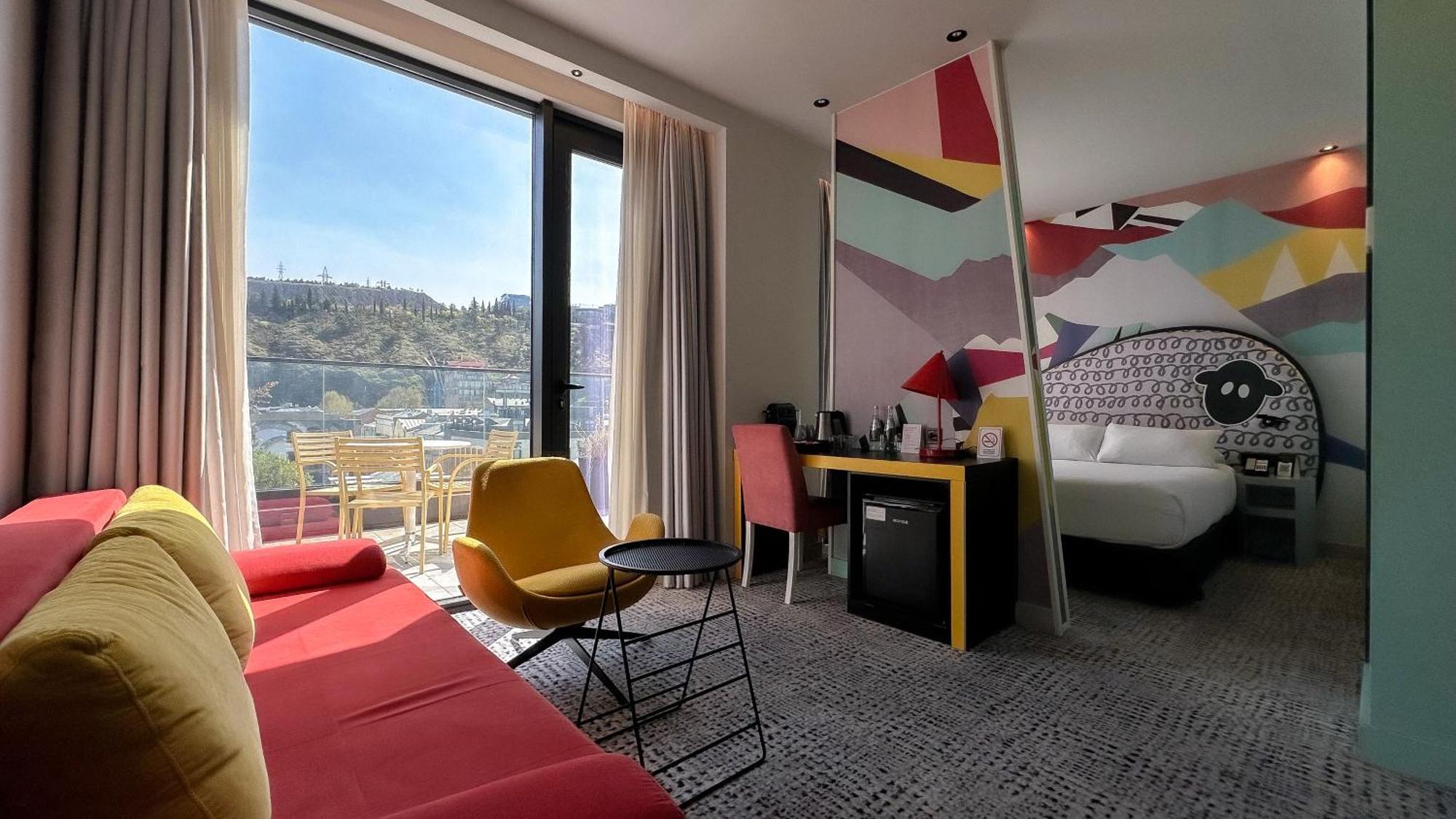 Ibis Styles Tbilisi Center Hotel Exterior photo