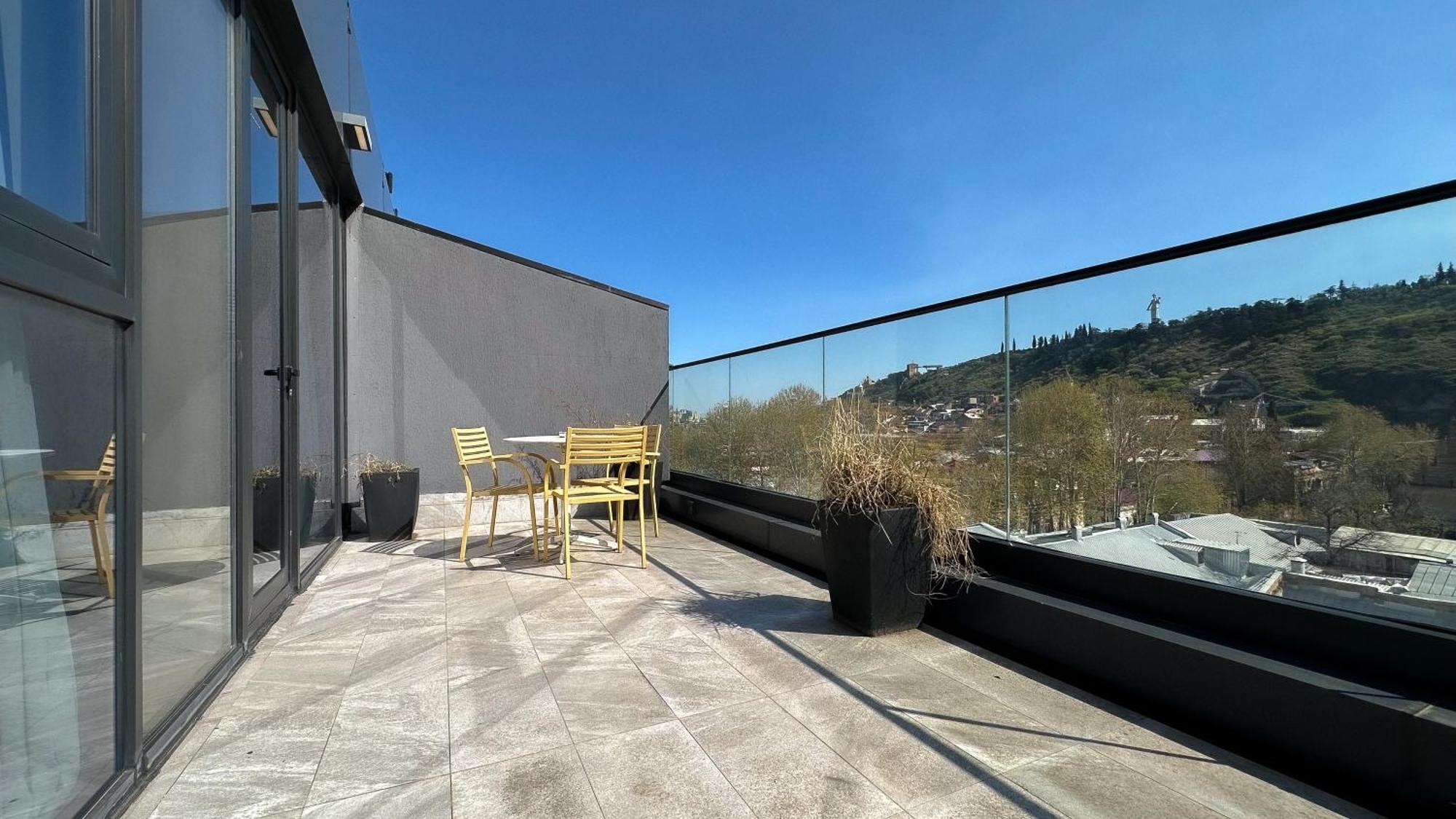 Ibis Styles Tbilisi Center Hotel Exterior photo